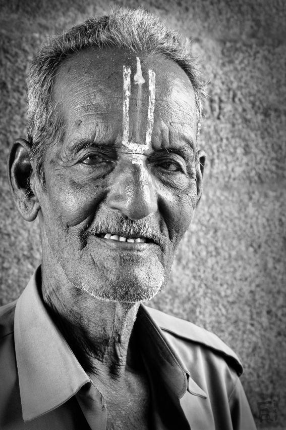 Franck Rondot Photographe   074   2007  Inde  inde du sud  n b  nb  portrait  tamil nadu