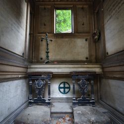 Franck Rondot Photographe   026   cimetiere  paris  pere lachaise