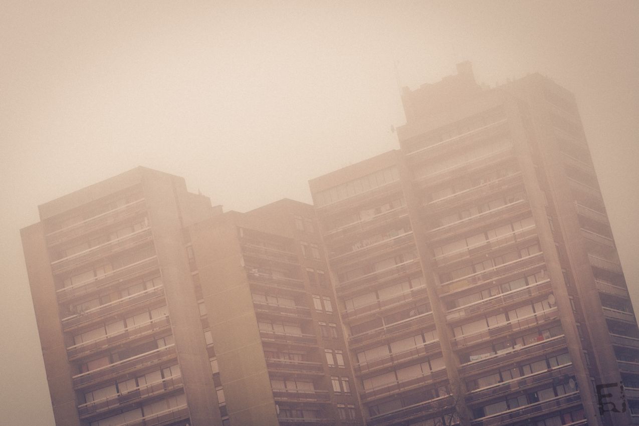 Franck Rondot Photographe   041   Brouillard  montfermeil  Seine Saint Denis  urbain Franck Rondot Photographe   041   Brouillard  montfermeil  Seine Saint Denis  urbain