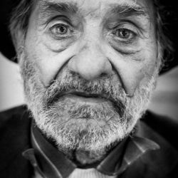 Franck Rondot Photographe 295 gagny portrait sdf Franck Rondot Photographe 295 gagny portrait sdf