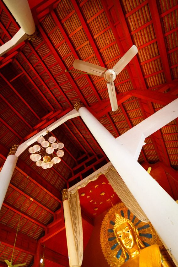 Franck Rondot Photographe   050   Chiang Mai  Nord  temple   thailande  thailande   asie  wat phrasingh Franck Rondot Photographe   050   Chiang Mai  Nord  temple   thailande  thailande   asie  wat phrasingh